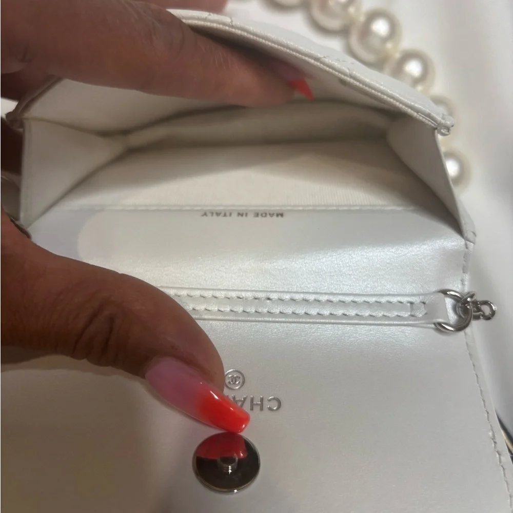 CHANEL MAXI PEARLS Clutch With Chain Bag